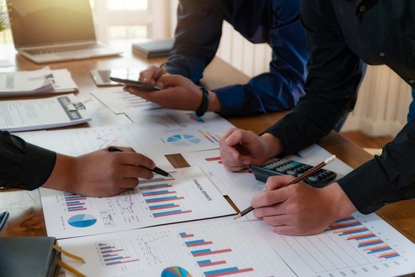 Gobierno ya contempla choques económicos para el futuro y aboga por reformas estructurales - MarketData