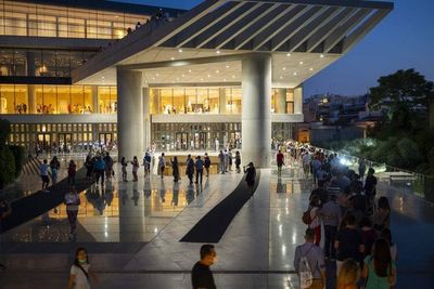 Noche de plenilunio en la Acrópolis de Atenas - Mundo - ABC Color