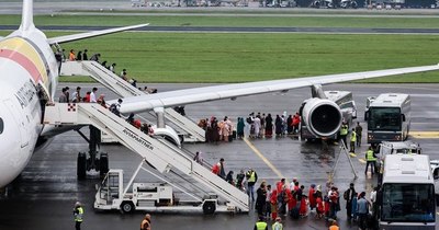 La Nación / Llegan a Bélgica aviones con más de 200 personas evacuadas de Afganistán