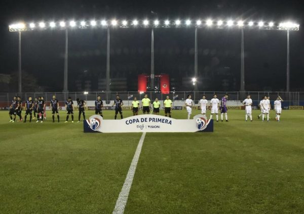 El público podría volver a las canchas en la próxima fecha | OnLivePy