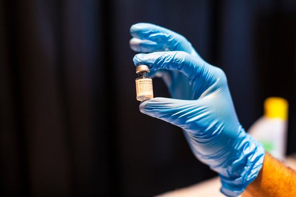 Pfizer recibe la aprobación “total” de la FDA - Megacadena — Últimas Noticias de Paraguay