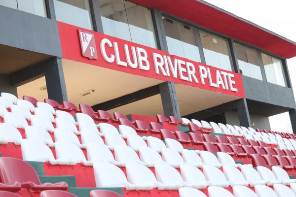 La APF ayuda con mejoras en los estadios de River, 12 de Octubre y Guaraní