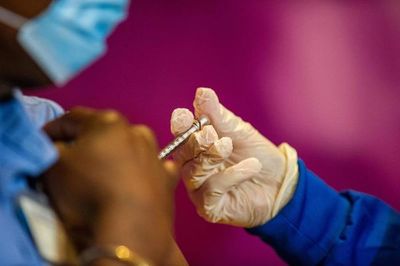 EE.UU. busca convencer a escépticos con la aprobación total de vacuna de Pfizer - Mundo - ABC Color