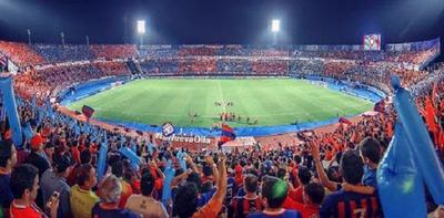 Con el nuevo decreto presidencial volverá el público a las canchas – Prensa 5