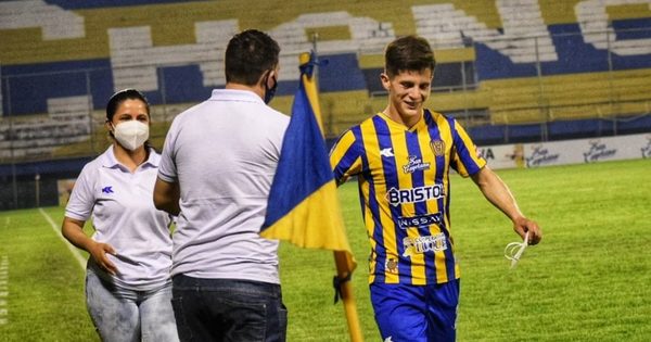 Aldo Parra, la joya de Luqueño que siempre homenajea a su difunta madre