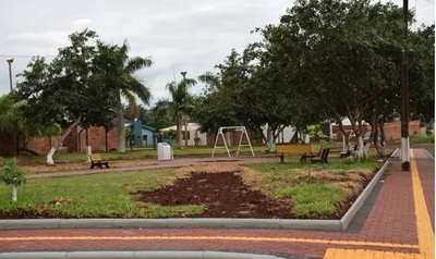 Sicarios asesinan a dos personas en una plaza de la ciudad de Santa Rita, Alto Paraná