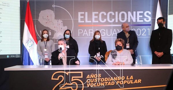 La Nación / TSJE e Identificaciones cobrarían multa a quienes no vayan a votar