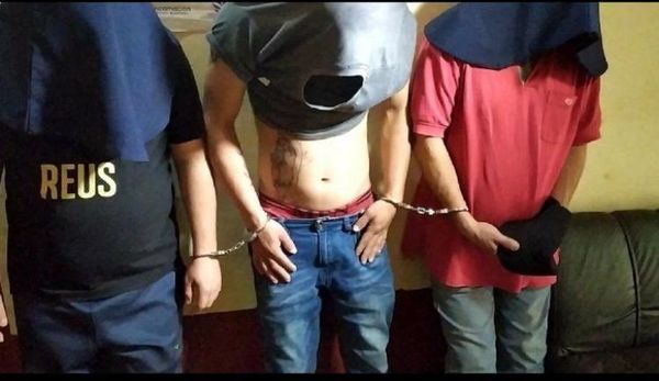 Policía captura a presuntos delincuentes en Encarnación