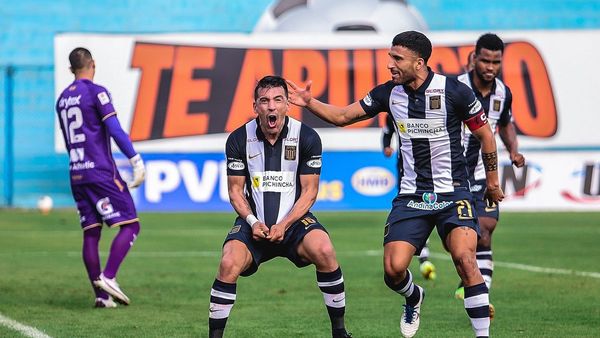 Edgar Benítez convierte su primer gol para Alianza Lima