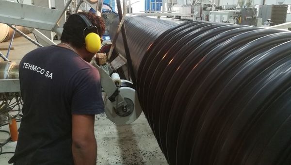 Tehmco crece y espera vender 1.800 toneladas de soluciones plásticas en 2021 (y se proyecta como proveedor regional)