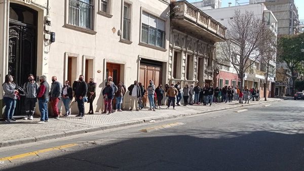 Rosario: Renuevan la cédula a paraguayos