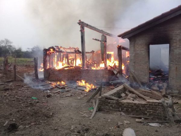 Abuelita muere durante el incendio de su vivienda - Noticiero Paraguay