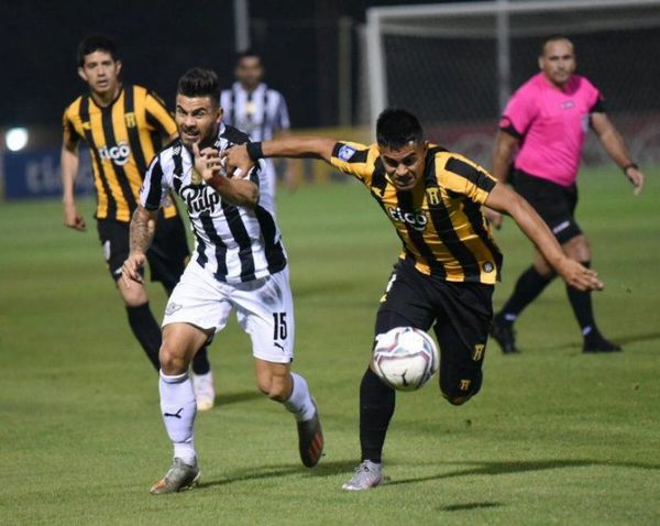 Guaraní y Libertad firman un emocionante empate