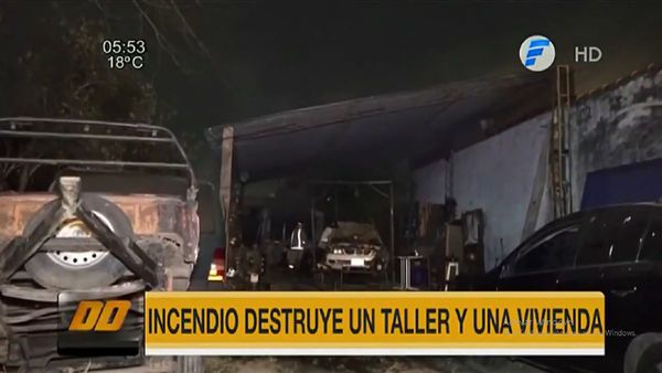 Incendio consume toda una vivienda y parte de un taller en MRA