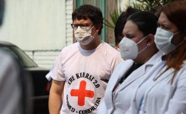 Diario HOY | Huelga de médicos: “En Petropar un mozo gana mejor que un doctor”