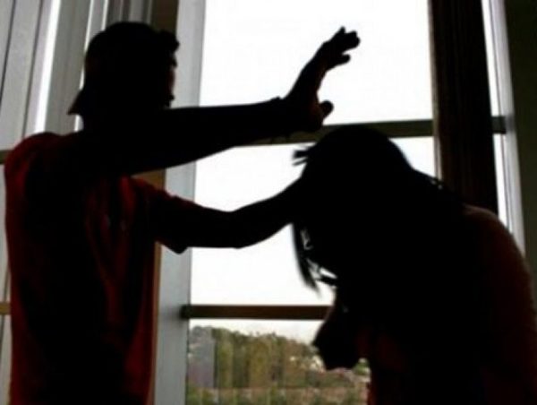 Mujer habría sido asesinada por su expareja y un amigo · Radio Monumental 1080 AM