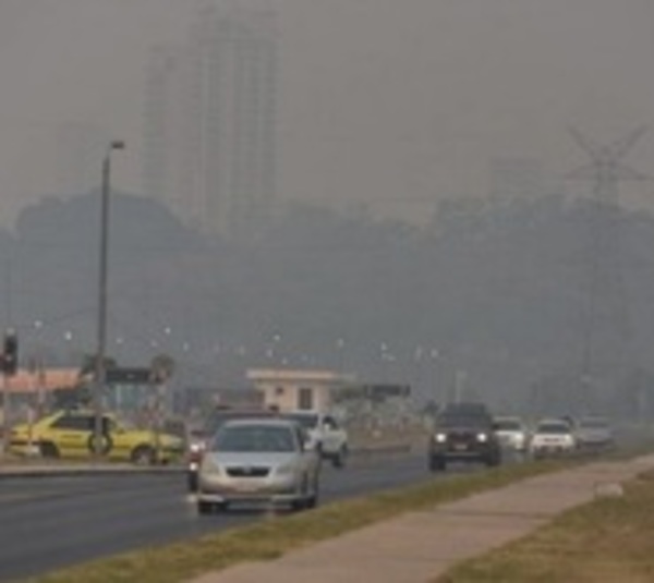 Cuadros respiratorios por humo superan a consultas por covid-19 - Paraguay.com