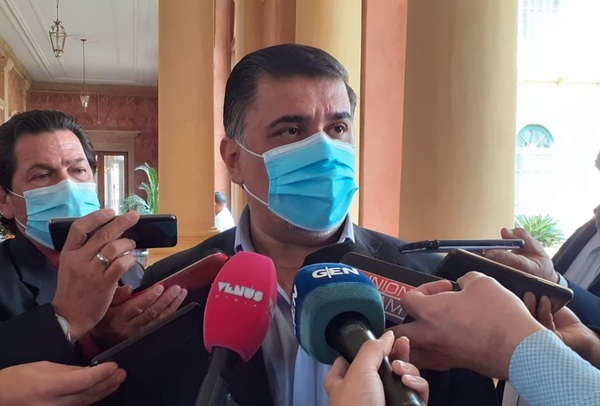 Ministro Borba anuncia variación en horario restringido de circulación