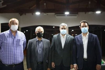 Reunión con altas autoridades en Hernandarias - La Clave