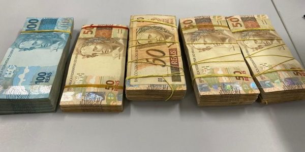 Mototaxista paraguayo fue detenido en el Puente de la Amistad con más de R$ 40 mil