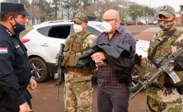 Hijazi fue trasladado a la capital del país vía aérea