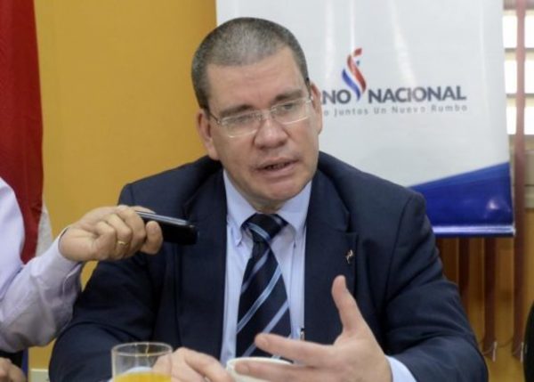Barrios califica como una argelería la crítica de Velázquez al lugar del encuentro Cartes-Friedmann | Ñanduti