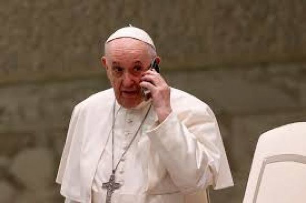 El papa Francisco aceptó la renuncia de un obispo cuestionado por sus dichos sobre la homosexualidad