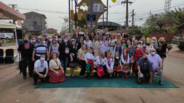 REINSTALAN MONOLITO EN HOMENAJE AL MILENIO DEL CRISTIANISMO EN UCRANIA