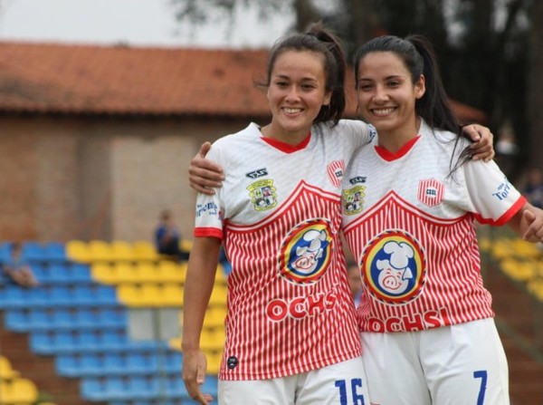 Las Rayaditas sumaron de a tres en Capiatá - APF