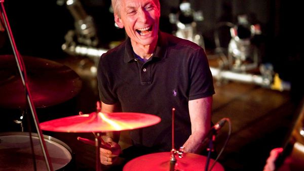 El mundo de la música se despide del Stone Charlie Watts, ícono eterno