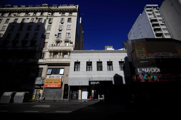 Las ganancias netas del BBVA Argentina suben 23,7 % en el primer semestre - MarketData