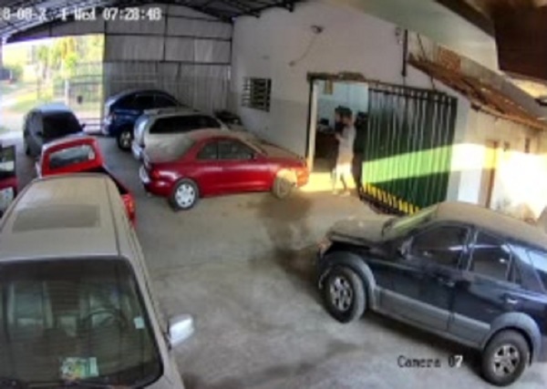 Crimen del mecánico: Versión del segundo detenido complica al chofer - SNT