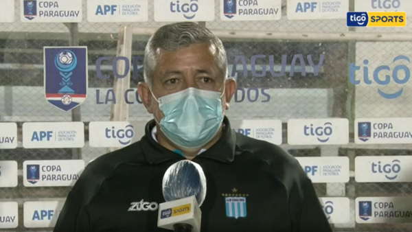 Nery Ramírez, entrenador de Karai Chive
