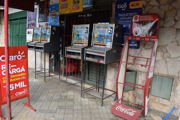 Gremios acusan al Gobierno de empujar a juegos de azar hacia el lavado de dinero - Nacionales - ABC Color