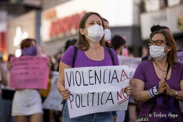 La violencia política es real y existe contra las mujeres - Nacionales - ABC Color