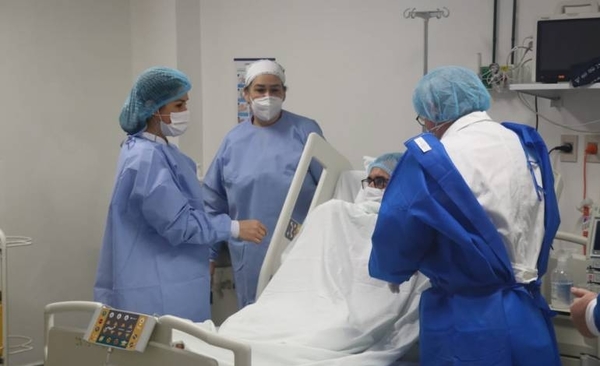 Diario HOY | Quince pacientes esperan donantes para trasplante renal en Clínicas