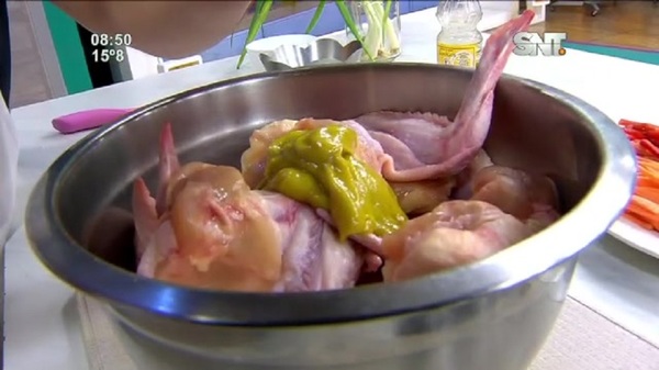 Cocina LMCD: Alitas de PollosKzero picante con vegetales salteados - SNT