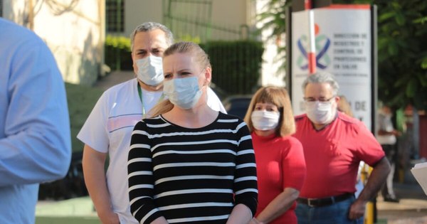 La Nación / Instan a seguir usando tapabocas para evitar impacto de tercera ola de COVID-19