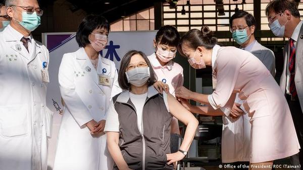 Paraguay compraría la plataforma Medigen, la vacuna taiwanesa contra el covid que se aplicó Tsai Ing-Wen - ADN Digital