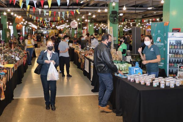 Llega la feria emprendedores al Shopping Mariscal