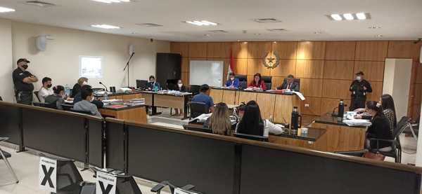 Crimen de Naidelyn: explicaron gráfica y oralmente resultado de autopsia en juicio - La Clave