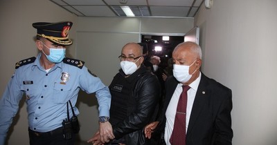 La Nación / Extranjero buscado por EEUU guardará prisión en la Agrupación Especializada