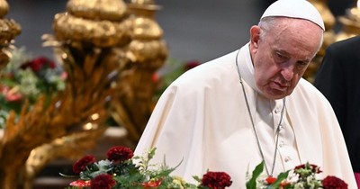 La Nación / Papa Francisco condenó " hipocresía” y “medias verdades” que arruinan a la Iglesia
