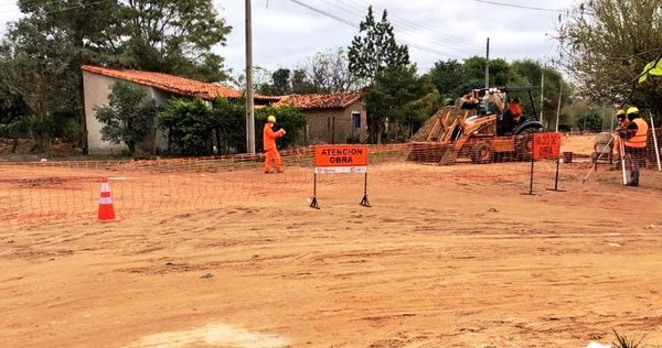 Obras de saneamiento y agua potable impactarán en la calidad de vida de cordilleranos | .::Agencia IP::.