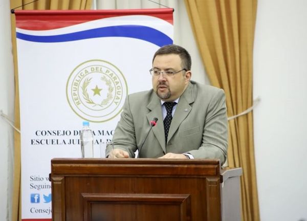 Justicia da vía libre para que universidades privadas elijan a representantes ante el CM - Nacionales - ABC Color