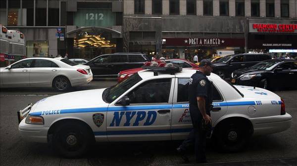 Sindicato de policías de Nueva York amenaza con demanda si se exige vacuna
