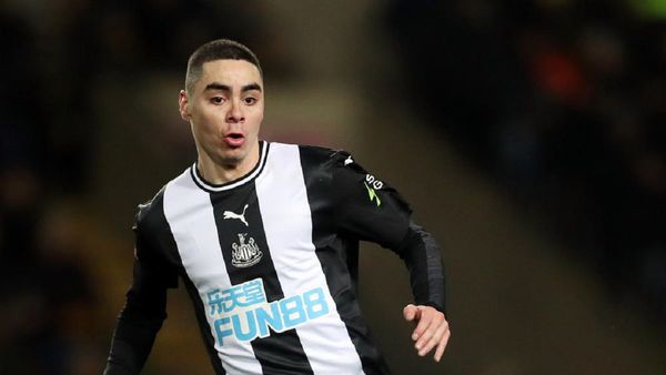 Newcastle y Miguel Almirón, eliminados en penales