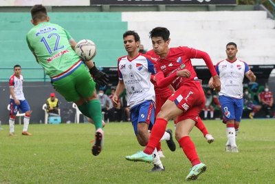 ¡Fiesta en Pilar! El 1º de Marzo hace historia y saca de la Copa a Nacional