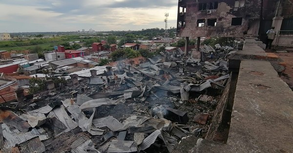 La Nación / Incendio en El Cabildo: más de G. 20 mil millones costará la restauración