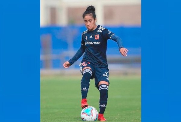 Crónica / REBECA FERNÁNDEZ: “ME PARECE RARO COMO SE MANEJA LA ALBIRROJA”